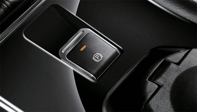 Interior-DFSK-Glory-580-7