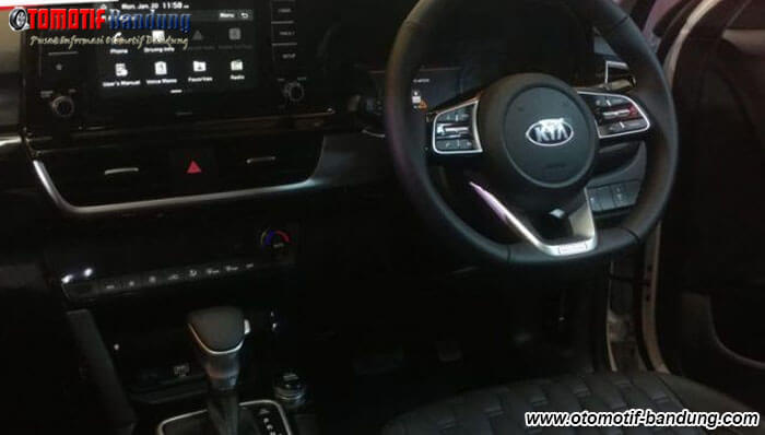 Interior KIA Seltos