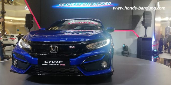 6 Kelebihan New Honda Civic Hatchback RS