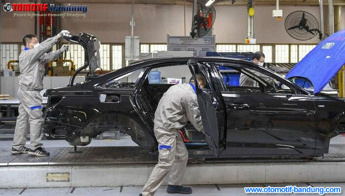 Jualan Online adalah Solusi dari Hikmah Industri Otomotif China Saat Dihantam Badai Corona