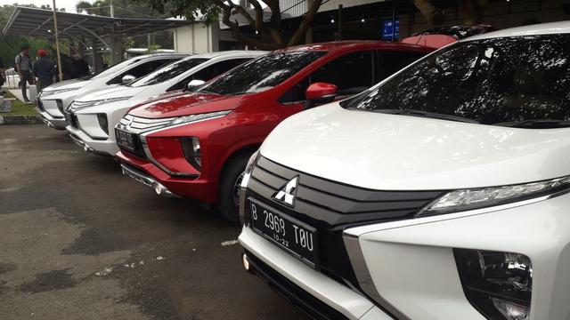 harga-mitsubishi-xpander-dan-xpander-cross-bekas-tinggi-di-pasaran