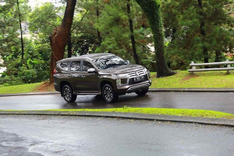 alasan-kenapa-pajero-menjadi-mobil-yang-fun-to-drive