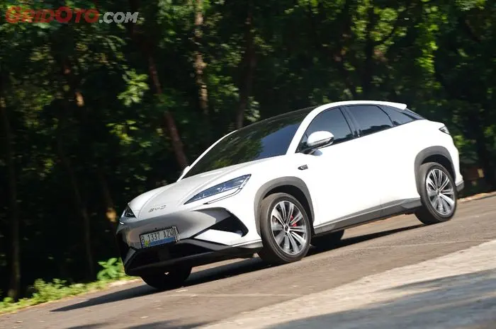 PERFORMA DAHSYAT BYD SEALION 7, SEHARGA FORTUNER SEKENCANG LAMBORGHINI